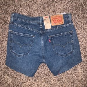 Levi’s cutoff jean shorts